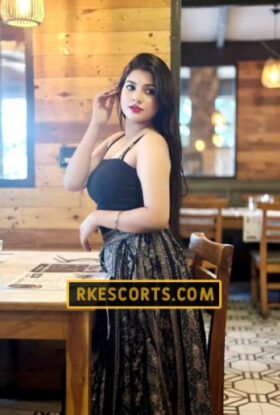 rosyshinaescort