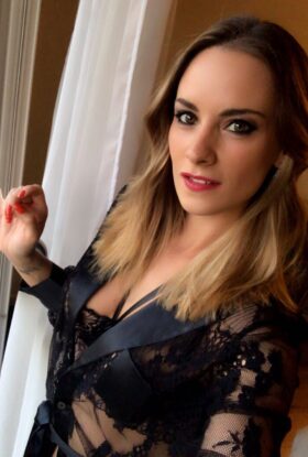 Emelyna